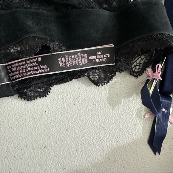 Victoria secret bundle 4 bralettes 1 lingerie gutter new - Picture 10 of 12